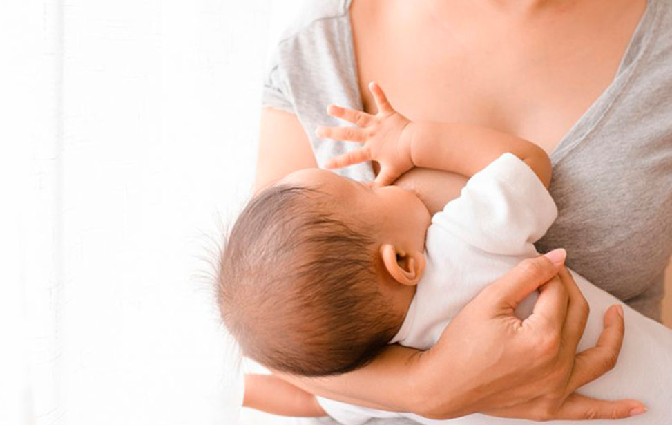 Lactancia materna. El apego que lleva a la felicidad