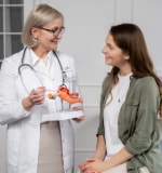Doctora con paciente